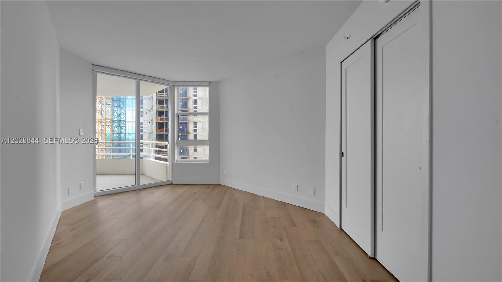 555 NE 34th St #907 Miami, FL 33137