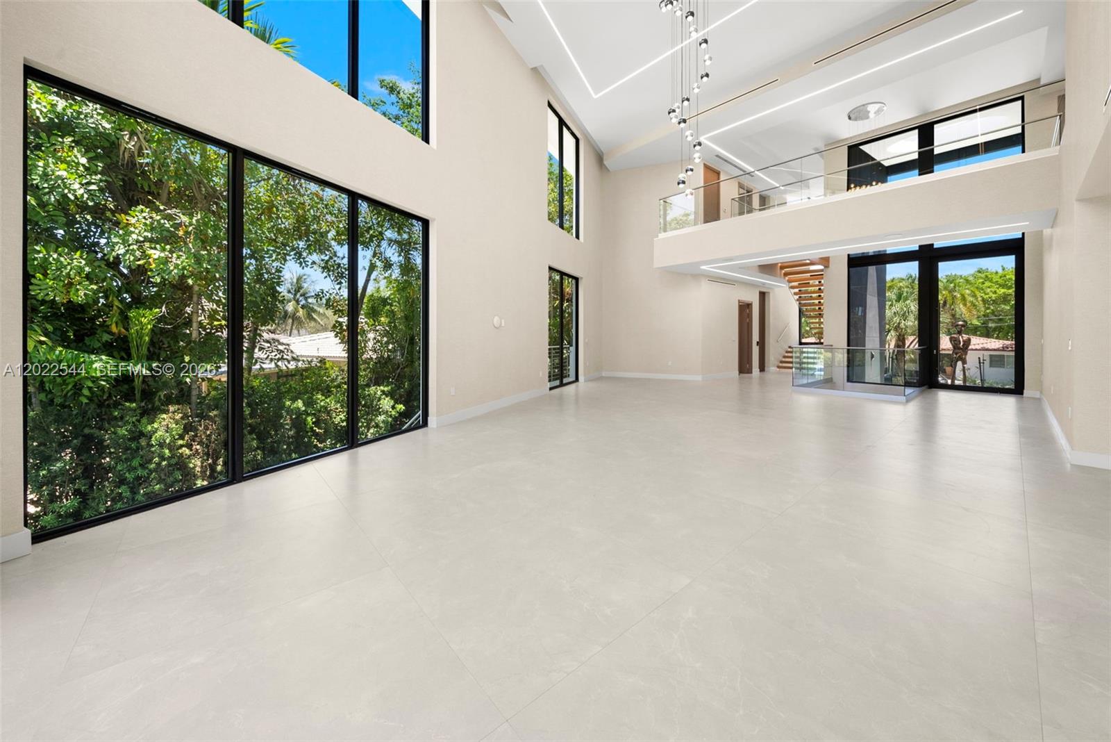 900 NE 75th St Miami, FL 33138