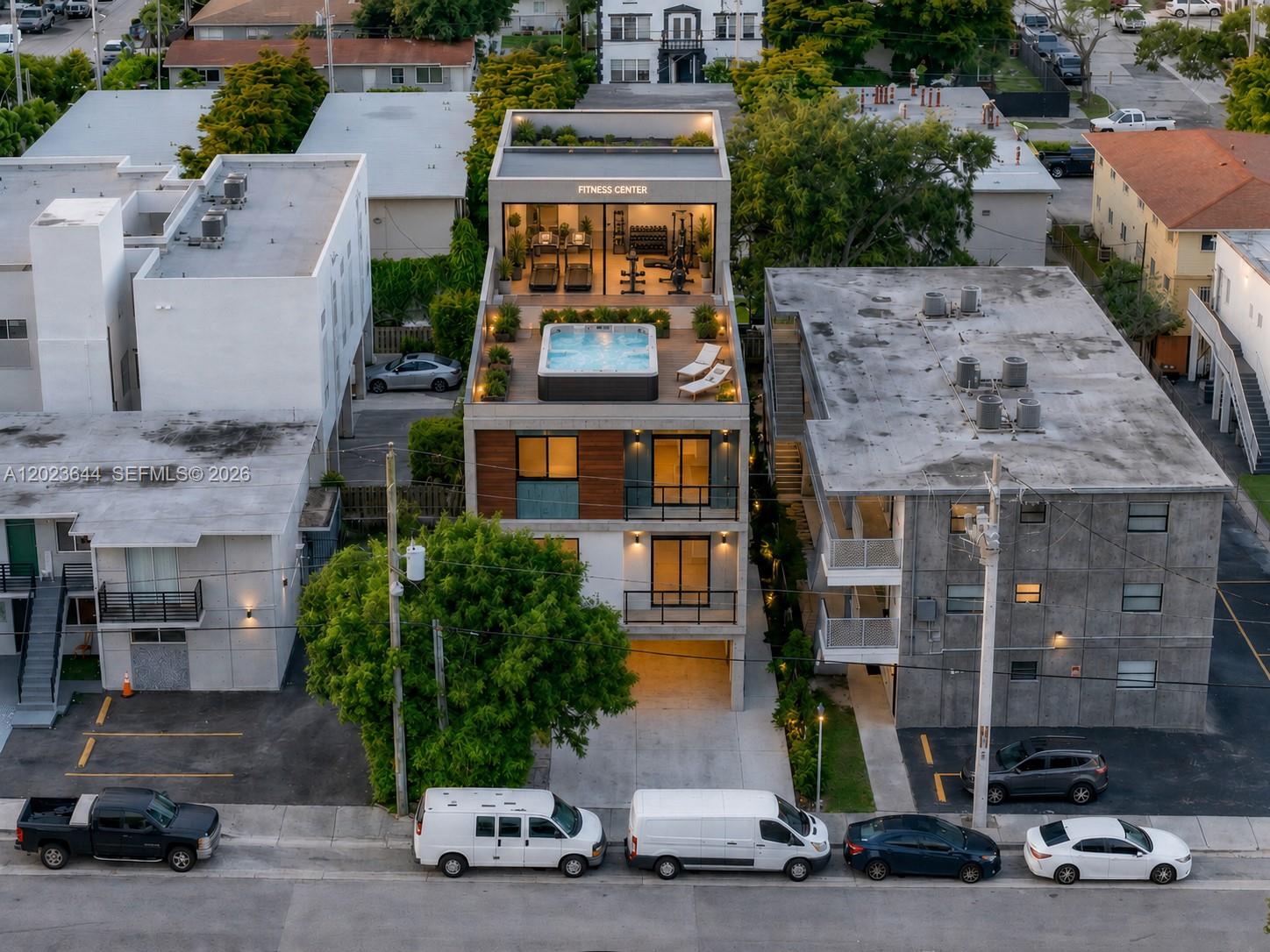 718 SW 4th St Miami, FL 33130