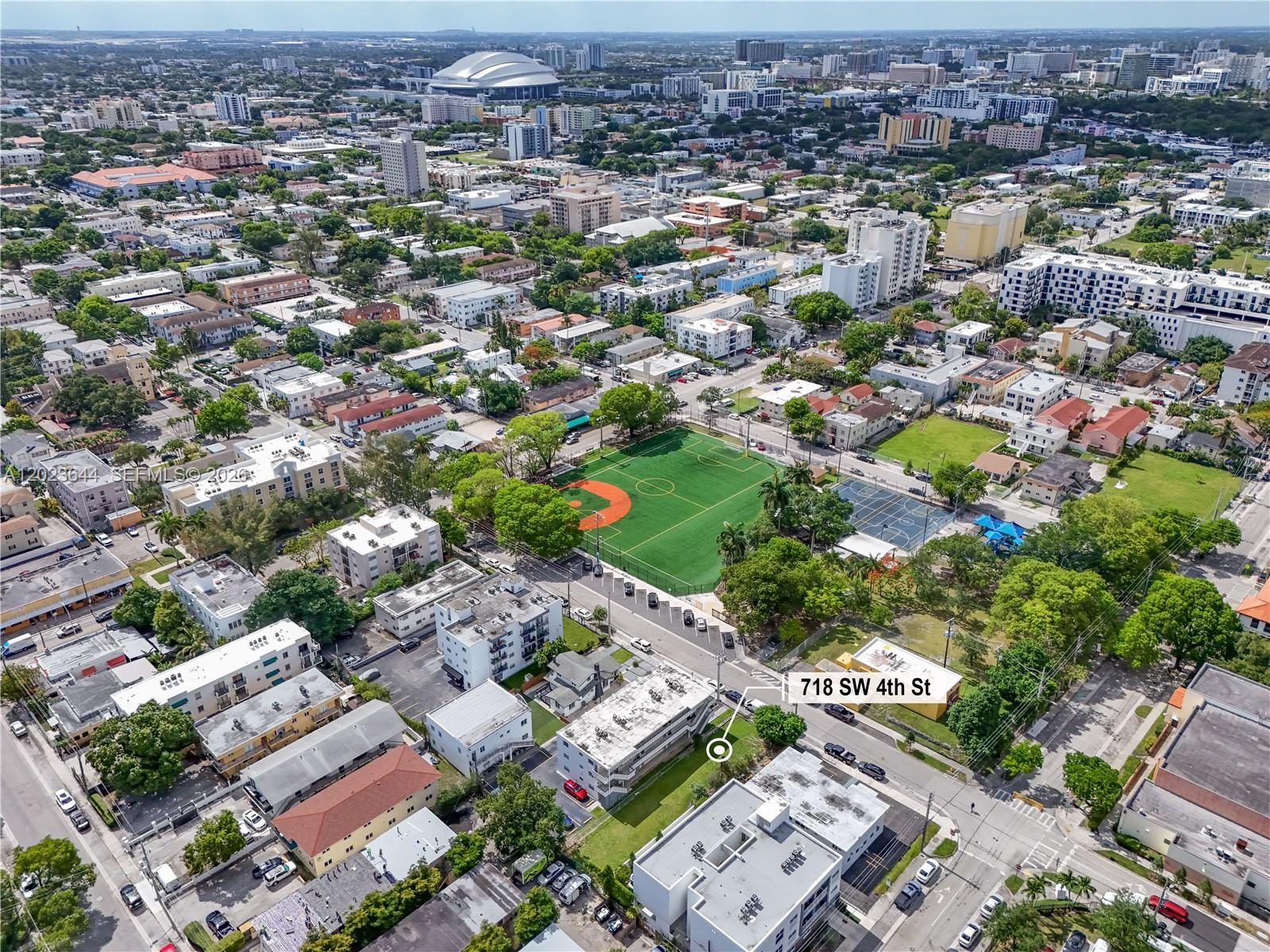 718 SW 4th St Miami, FL 33130