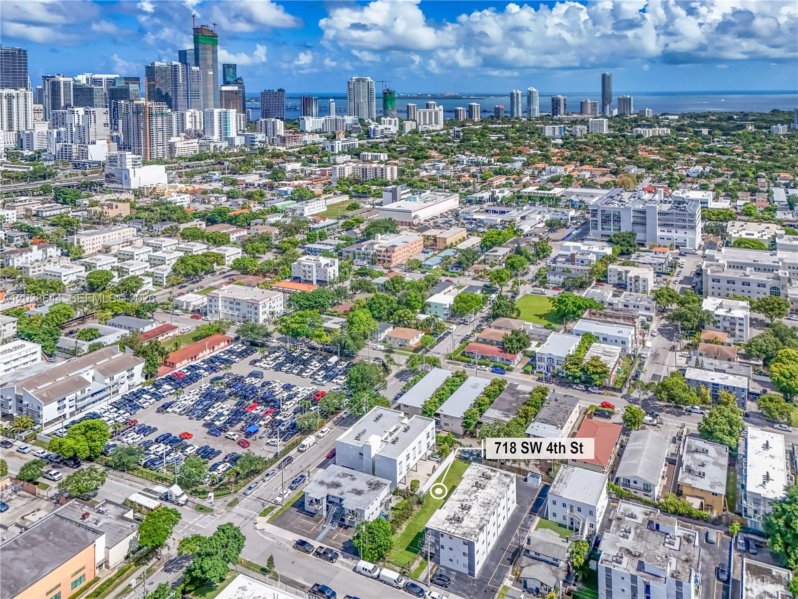 718 SW 4th St Miami, FL 33130