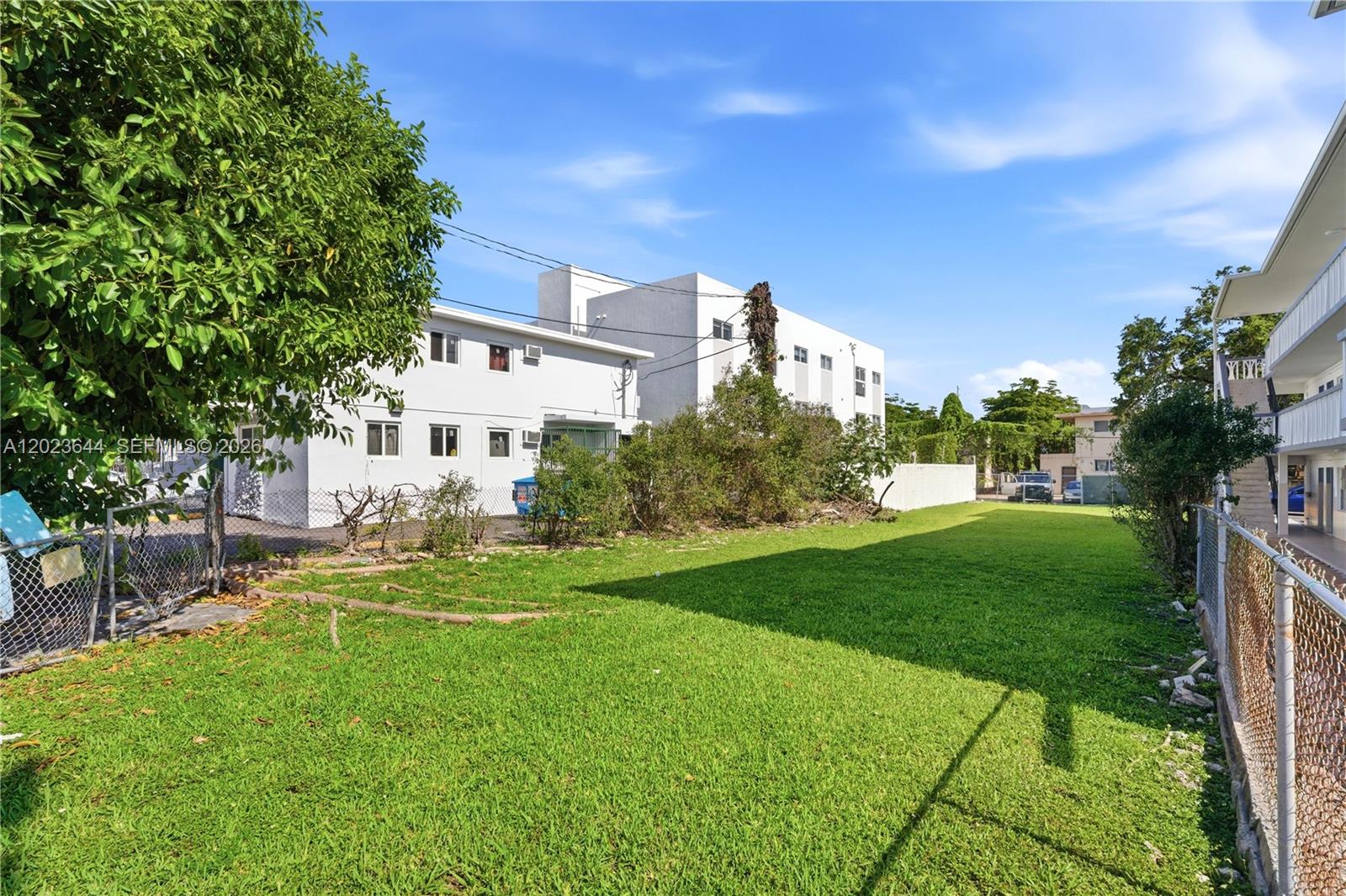 718 SW 4th St Miami, FL 33130