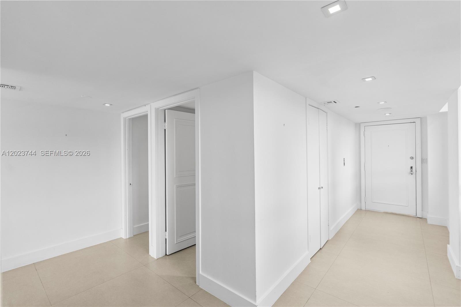 1541 Brickell Ave #C1607 Miami, FL 33129