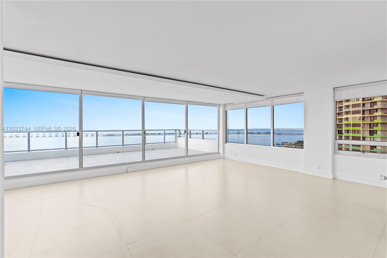 1541 Brickell Ave #C1607 Miami, FL 33129