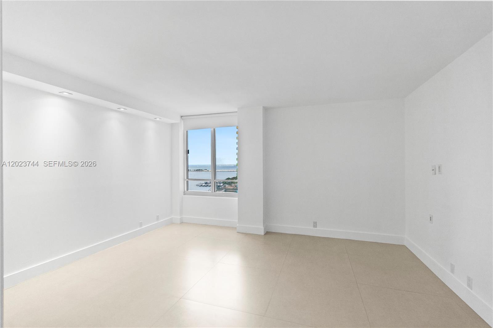 1541 Brickell Ave #C1607 Miami, FL 33129