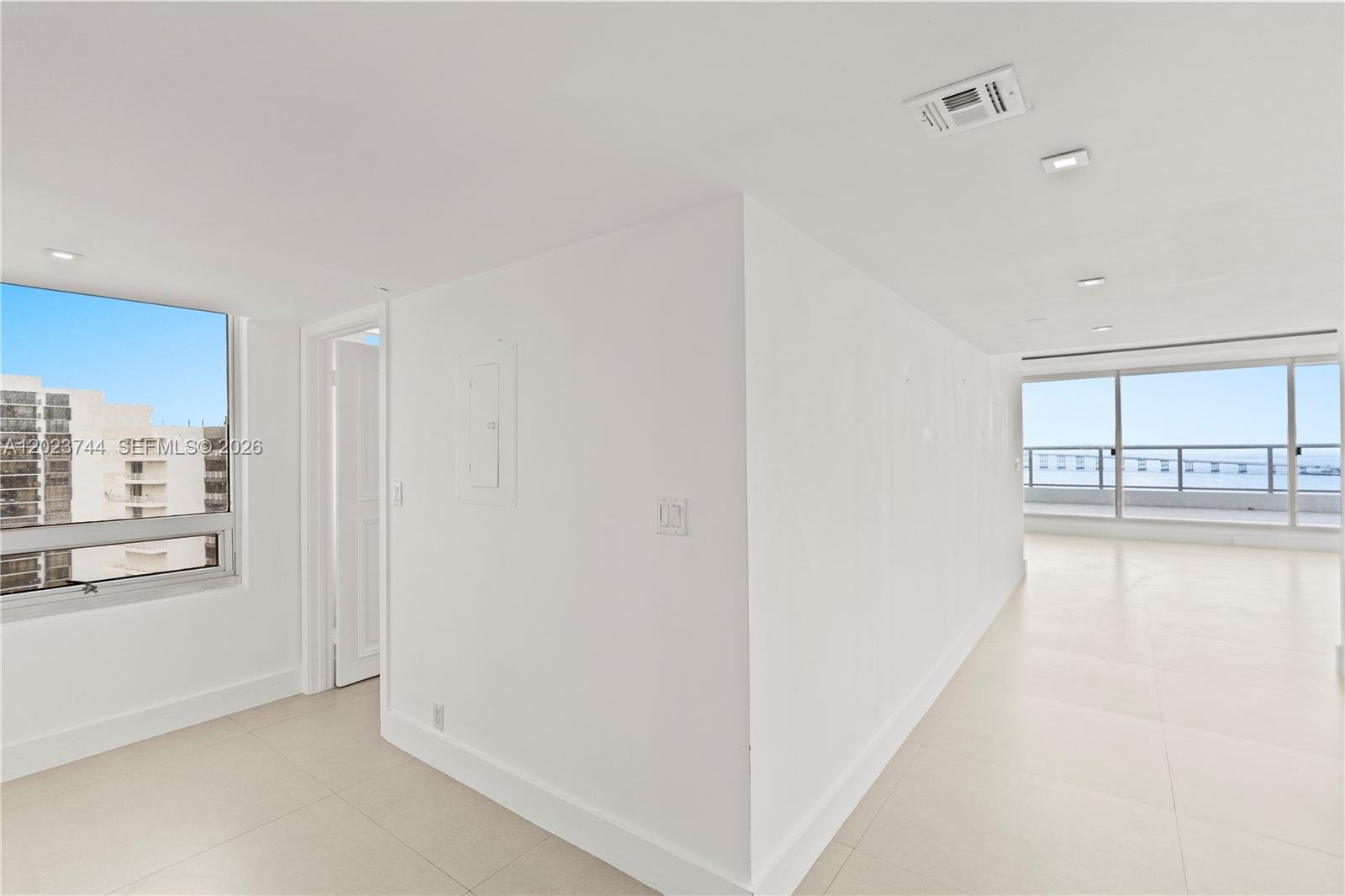 1541 Brickell Ave #C1607 Miami, FL 33129