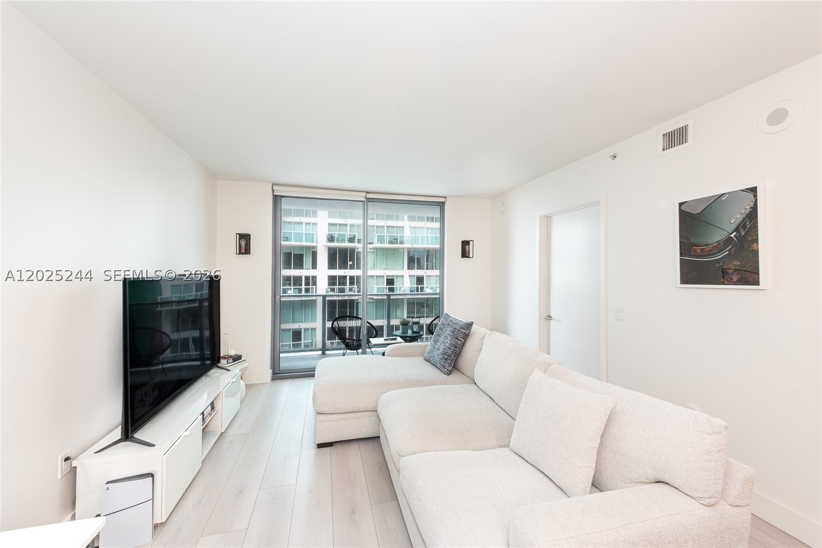 image MyBrickell0