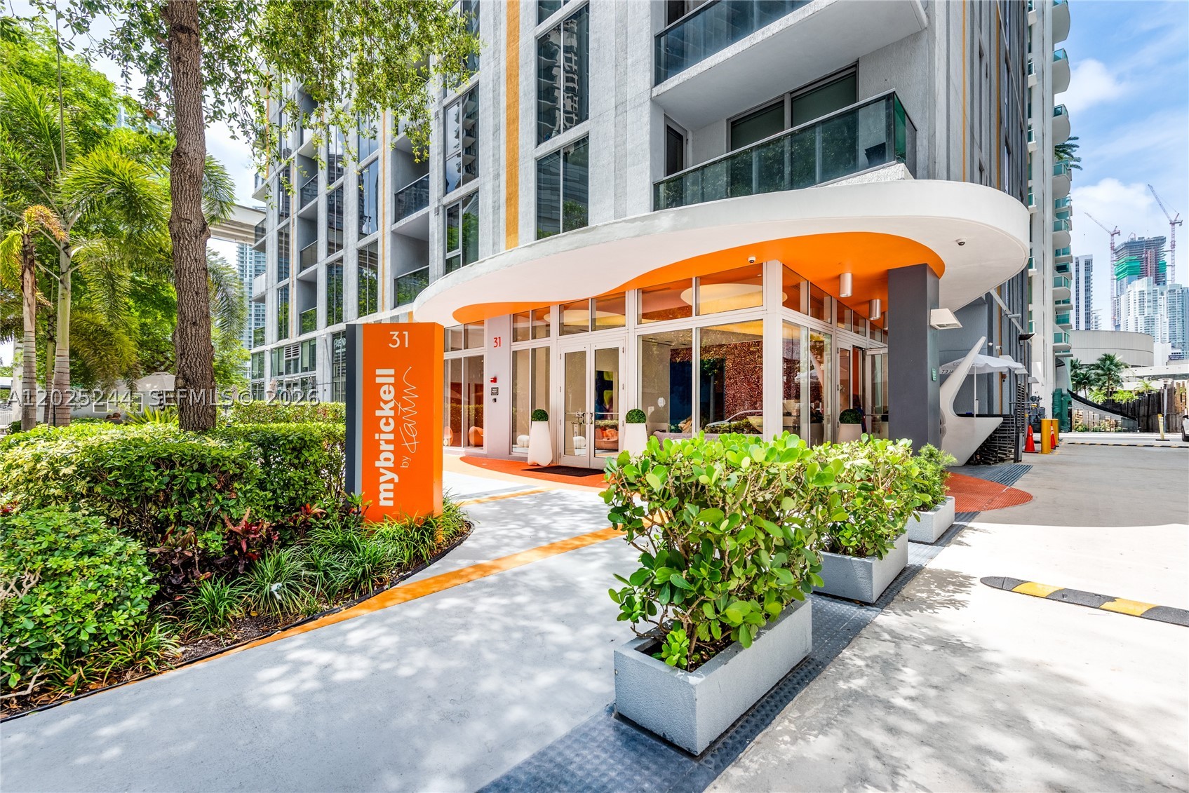 image MyBrickell18