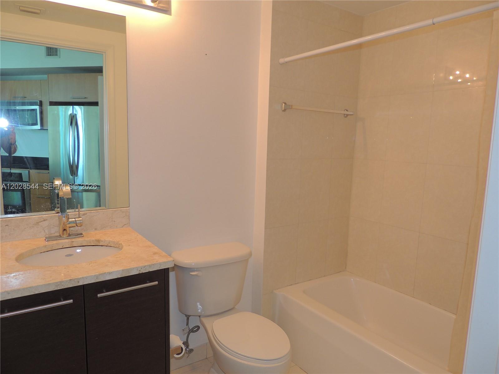 image Platinum Condominium6