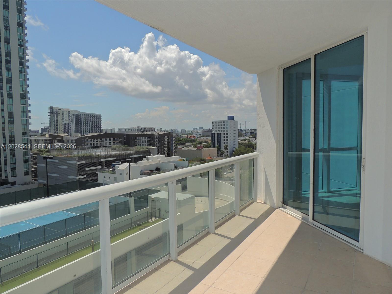 image Platinum Condominium7