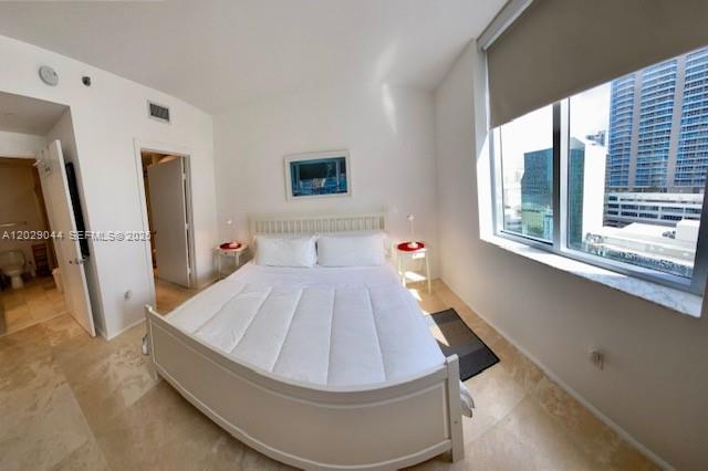1060 Brickell Ave #2003 Miami, FL 33131