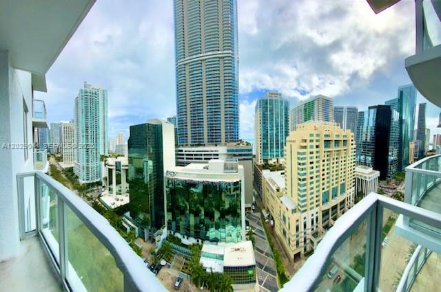 1060 Brickell Ave #2003 Miami, FL 33131