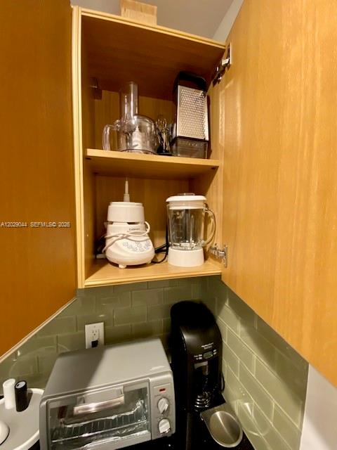 1060 Brickell Ave #2003 Miami, FL 33131