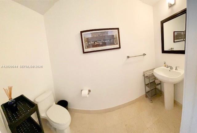1060 Brickell Ave #2003 Miami, FL 33131