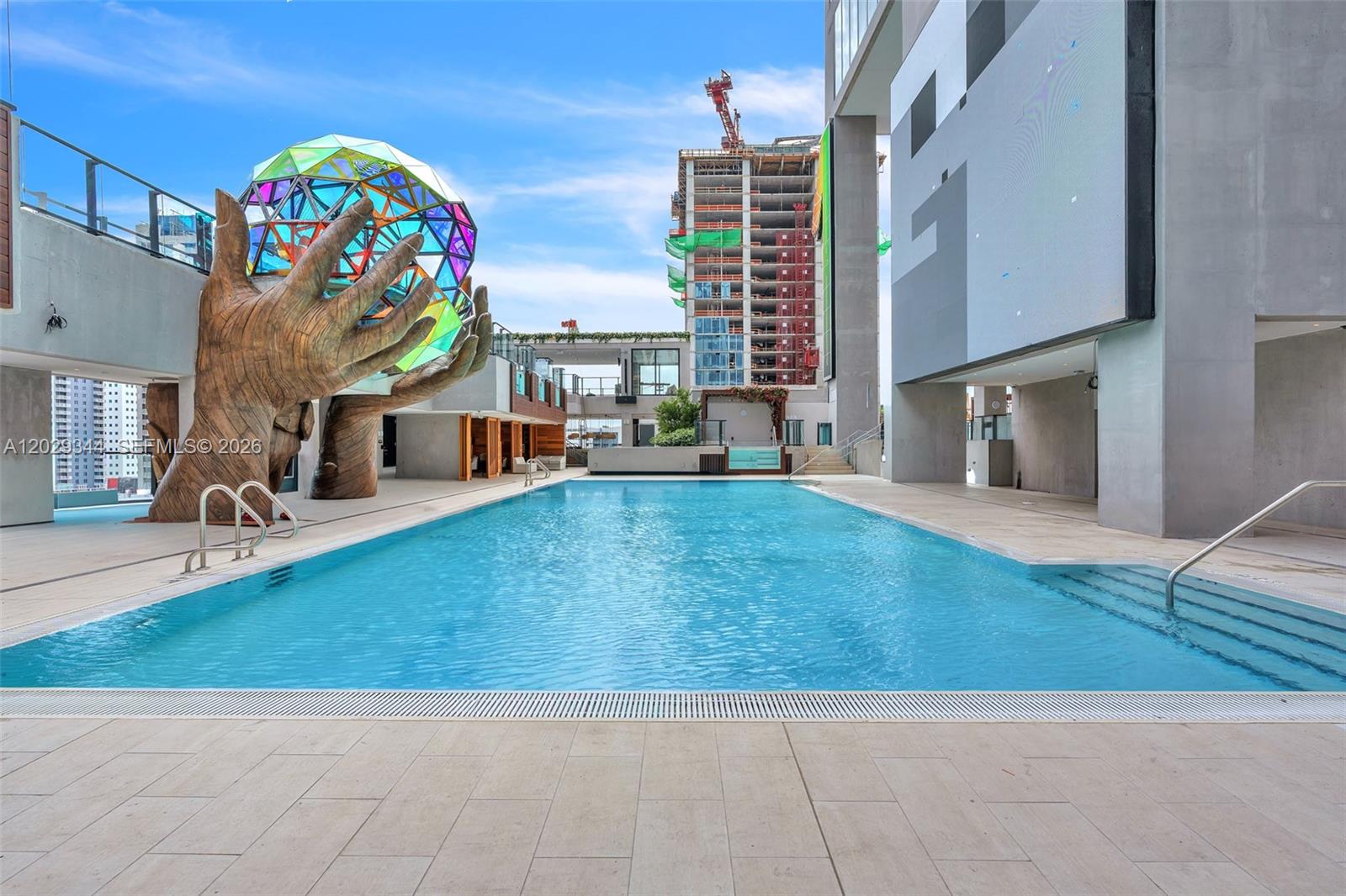 image E11EVEN Hotel & Residences21