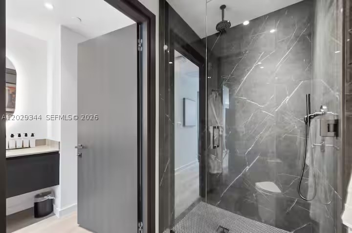 image E11EVEN Hotel & Residences32