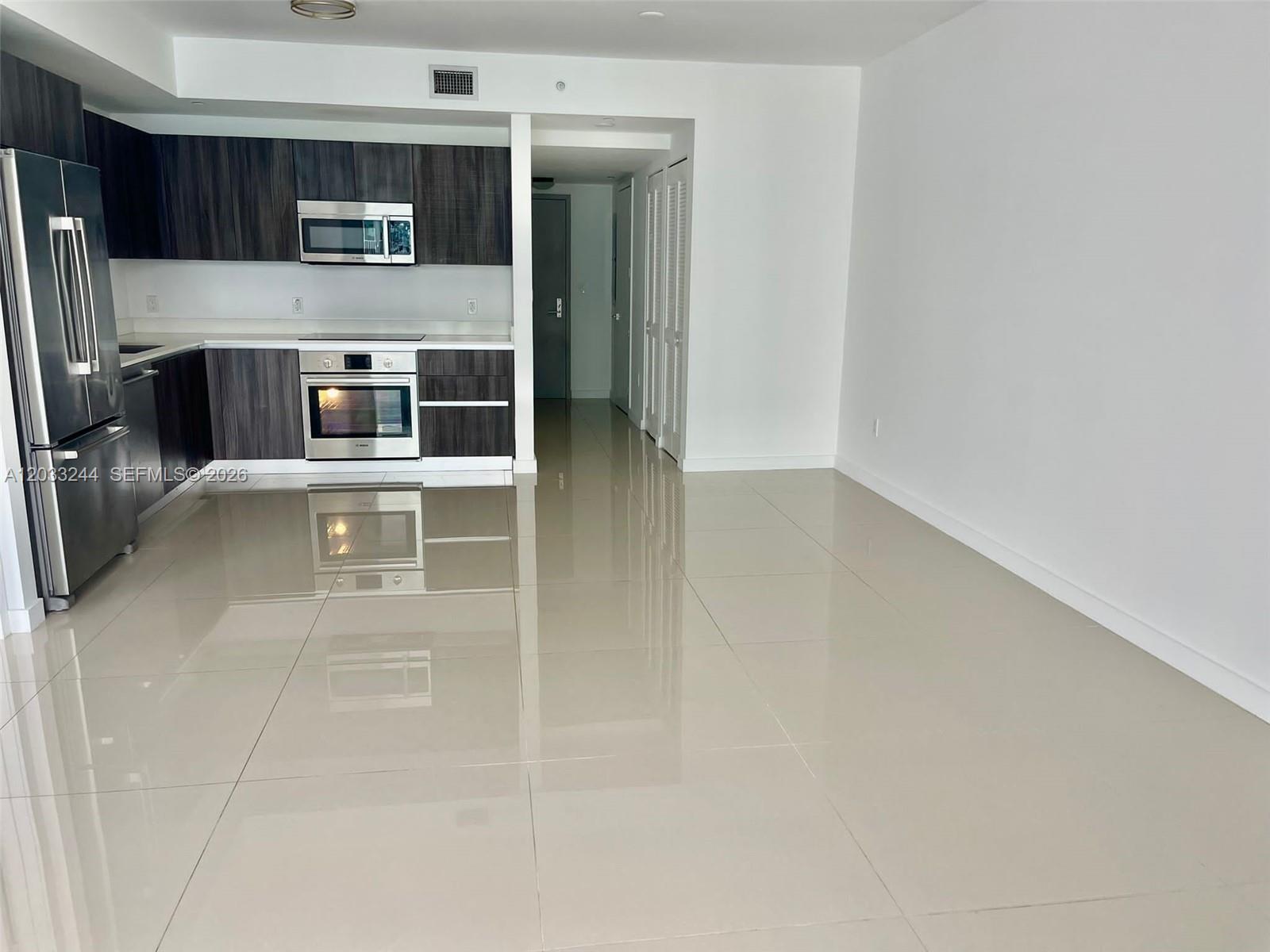 image Aria on the Bay6