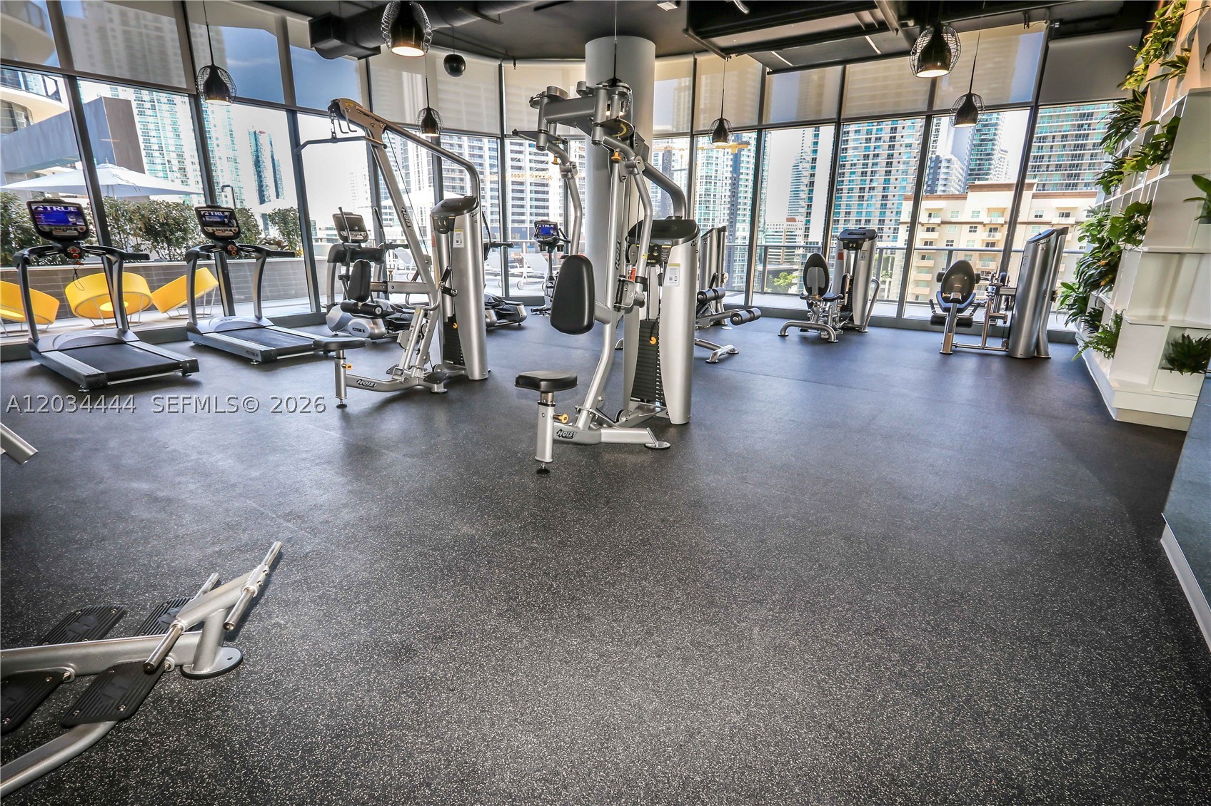 image Brickell Heights East22