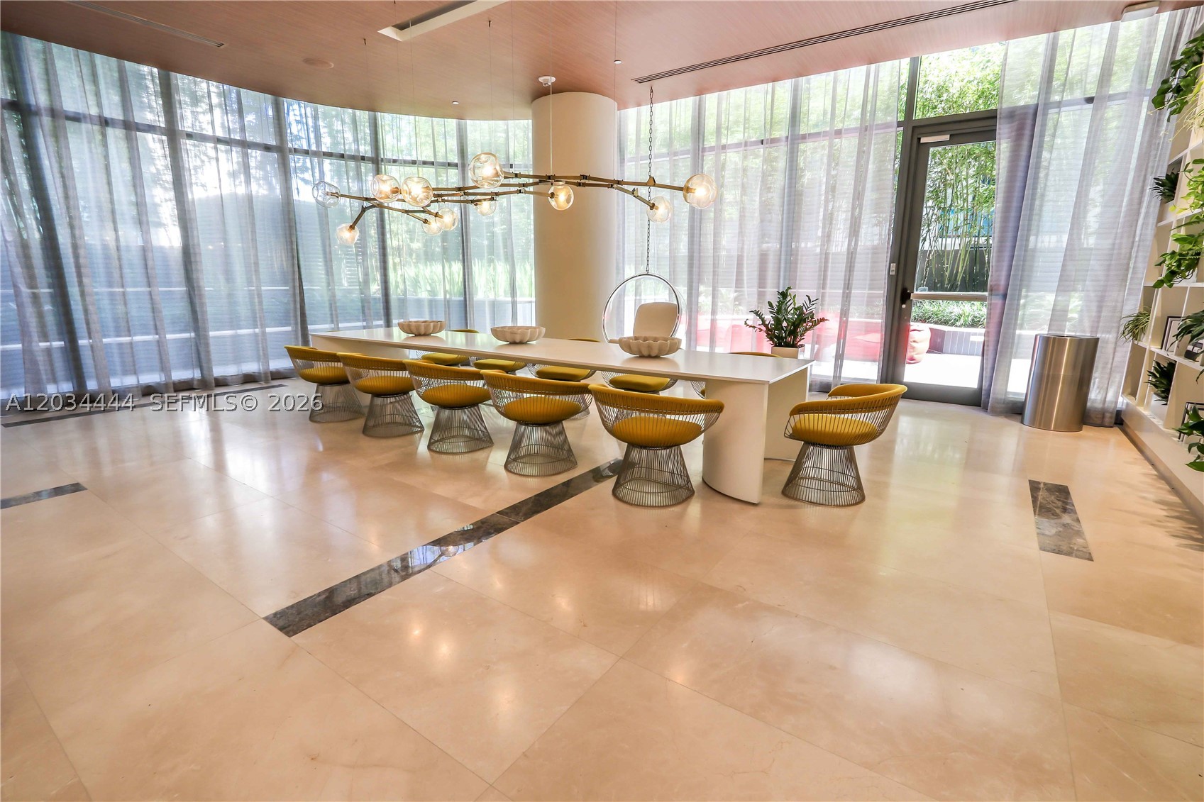 image Brickell Heights East25