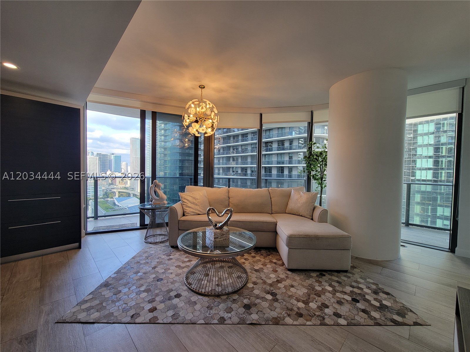 image Brickell Heights East3