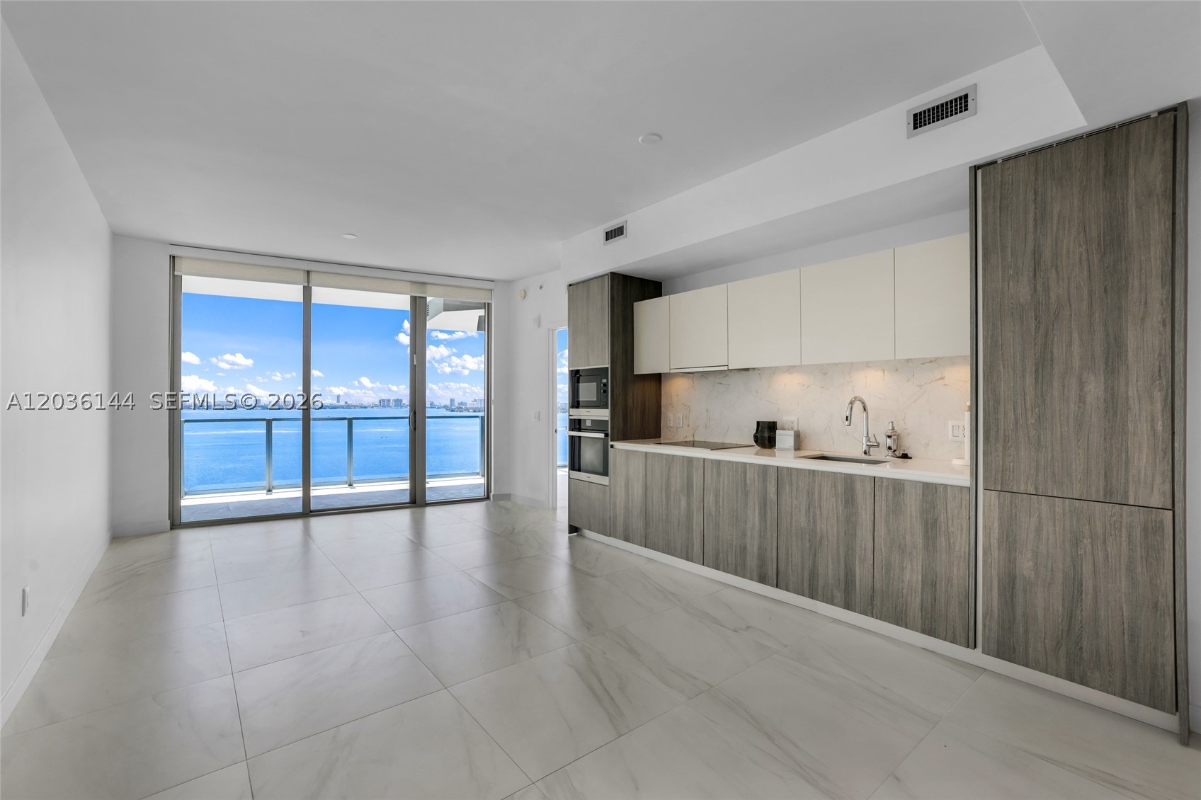 image Biscayne Beach0