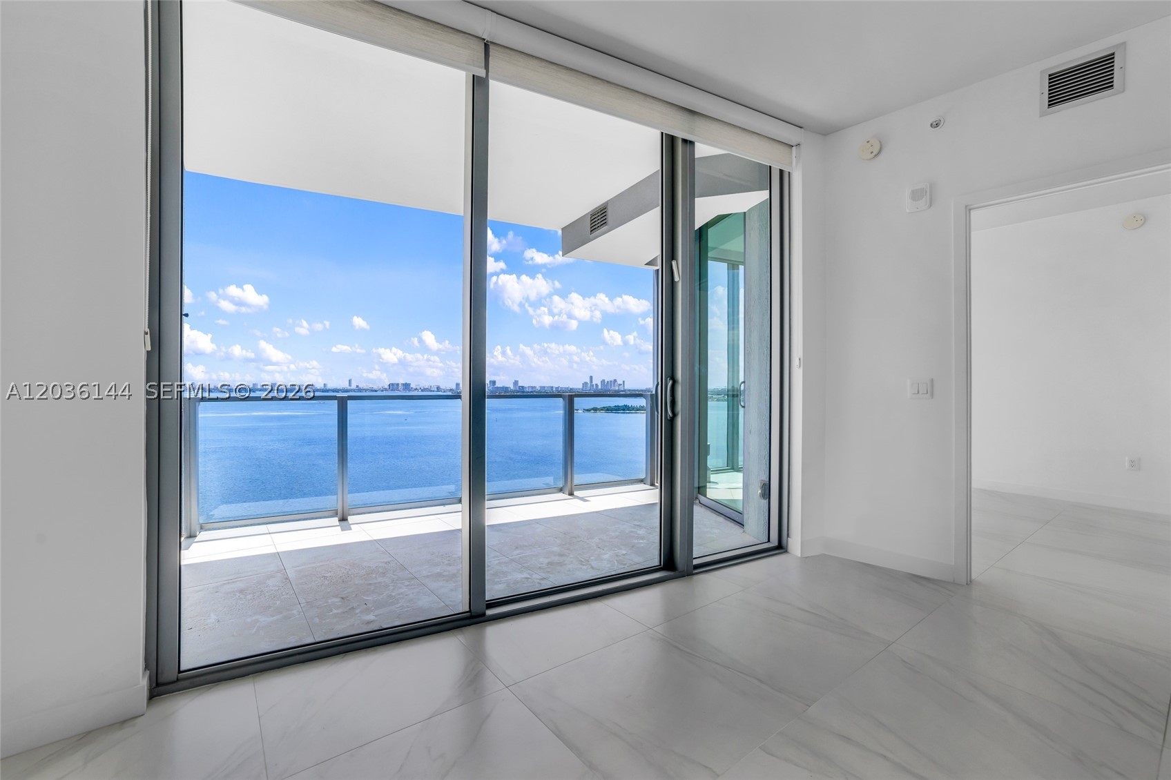 image Biscayne Beach1