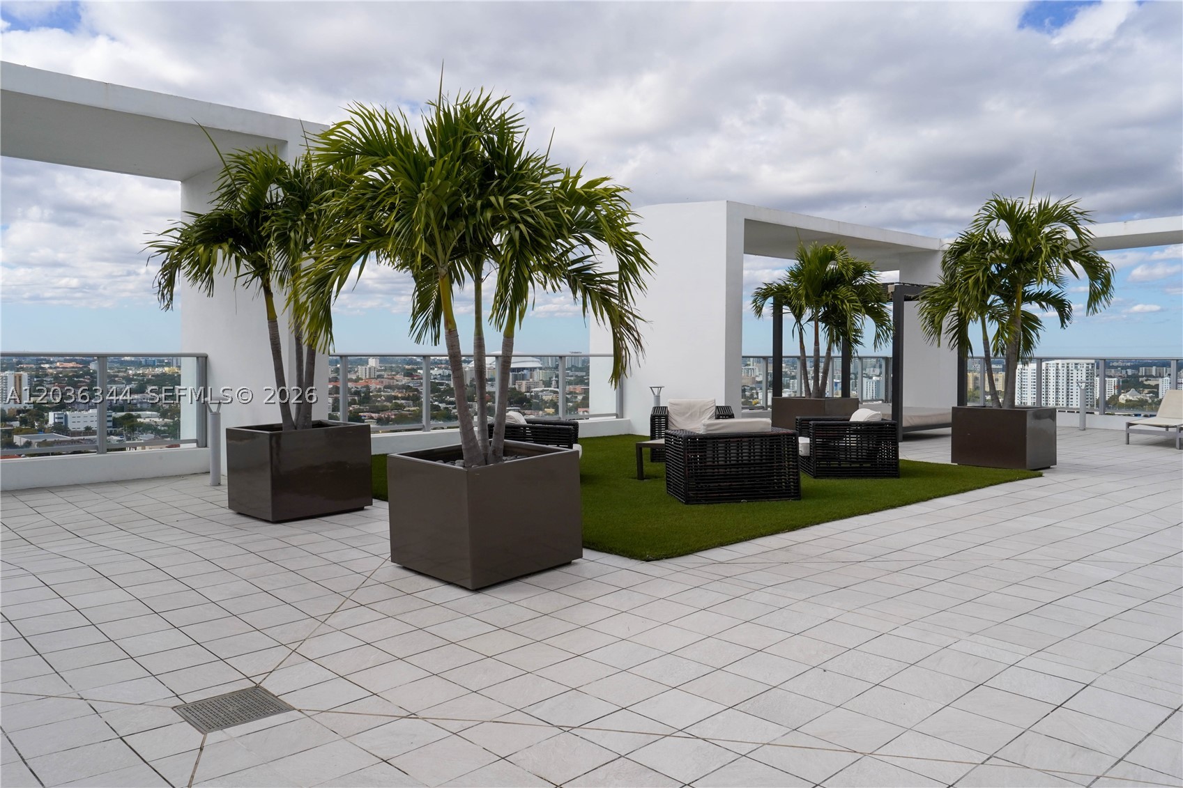 image Brickell Ten9