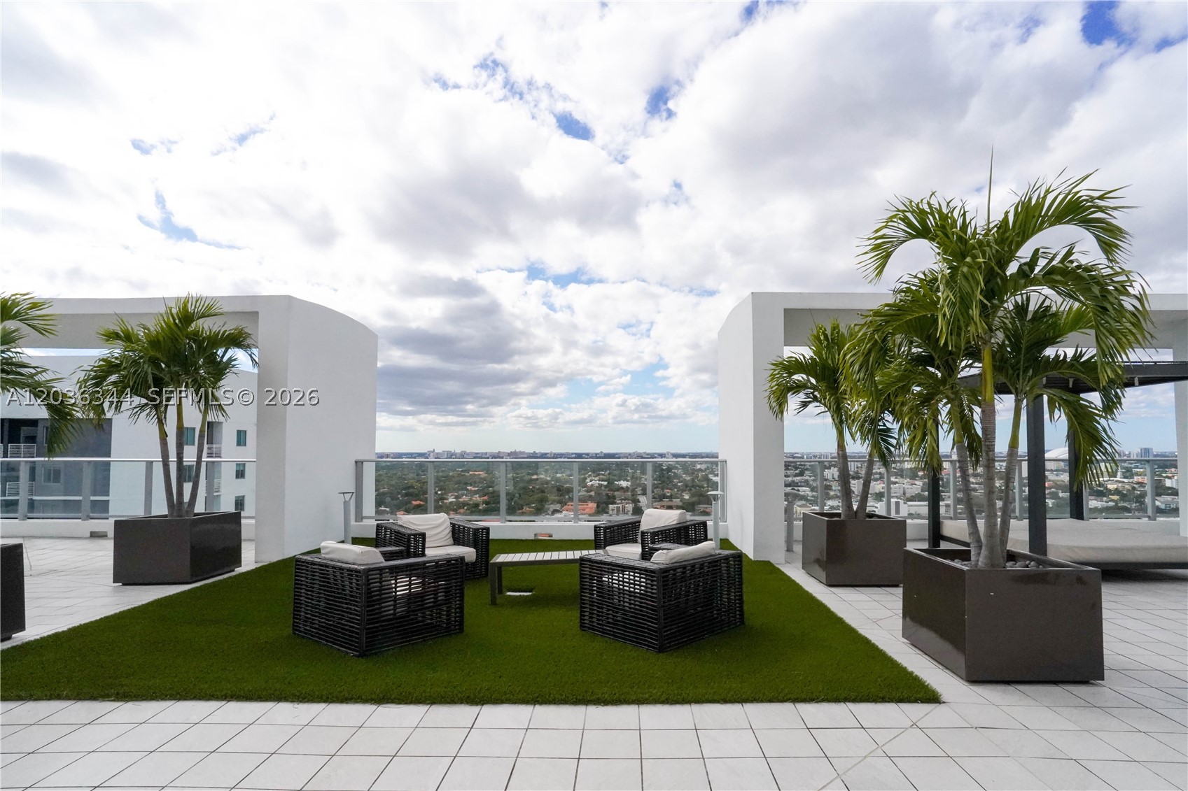 image Brickell Ten10