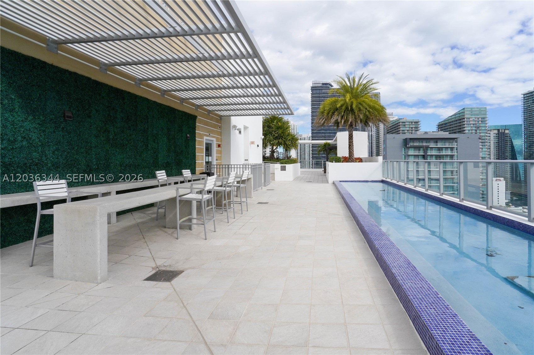 image Brickell Ten8
