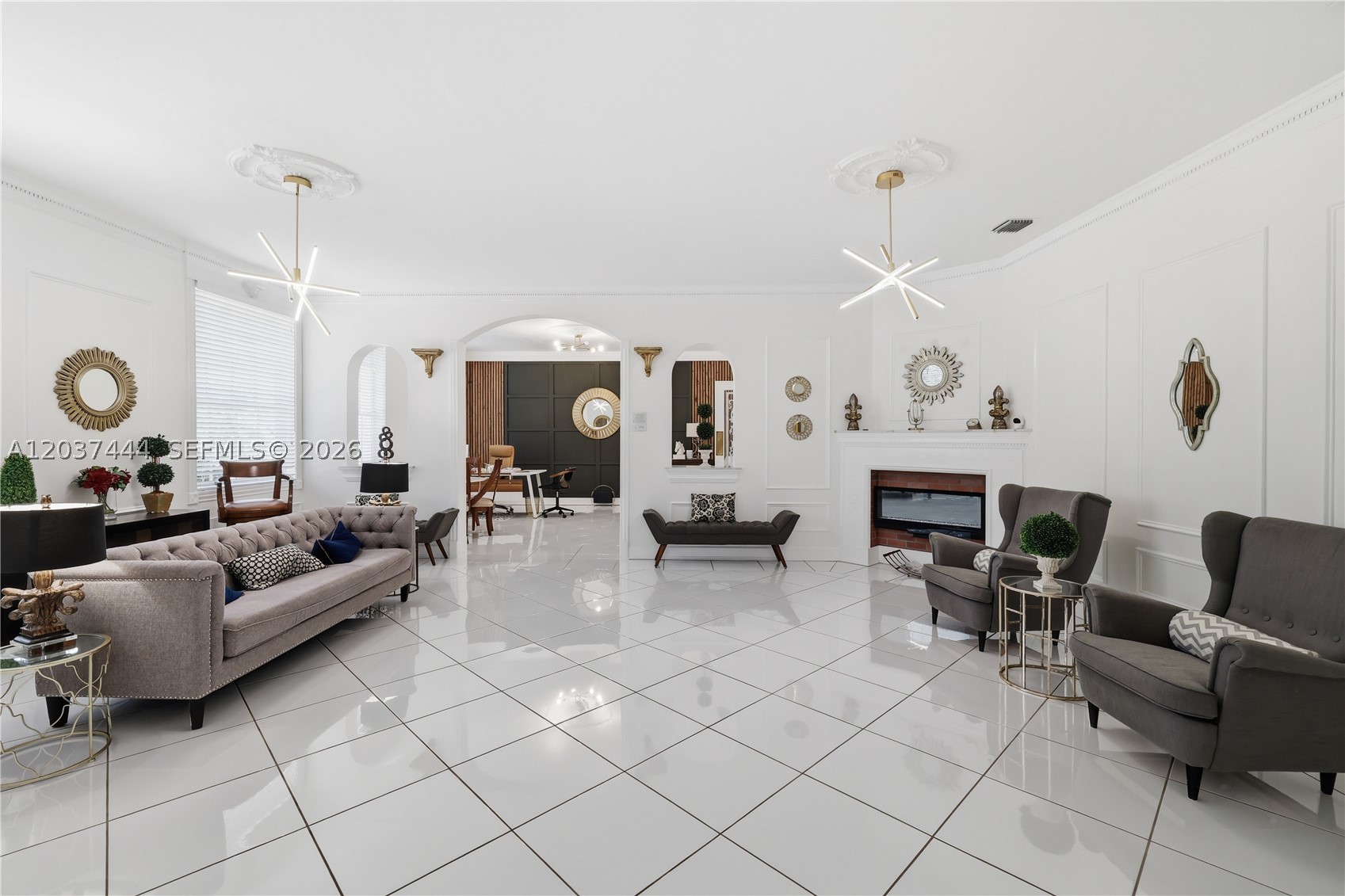 12201 SW 92nd Ave Miami, FL 33176
