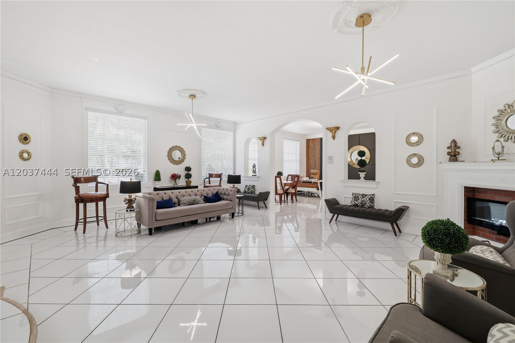 12201 SW 92nd Ave Miami, FL 33176