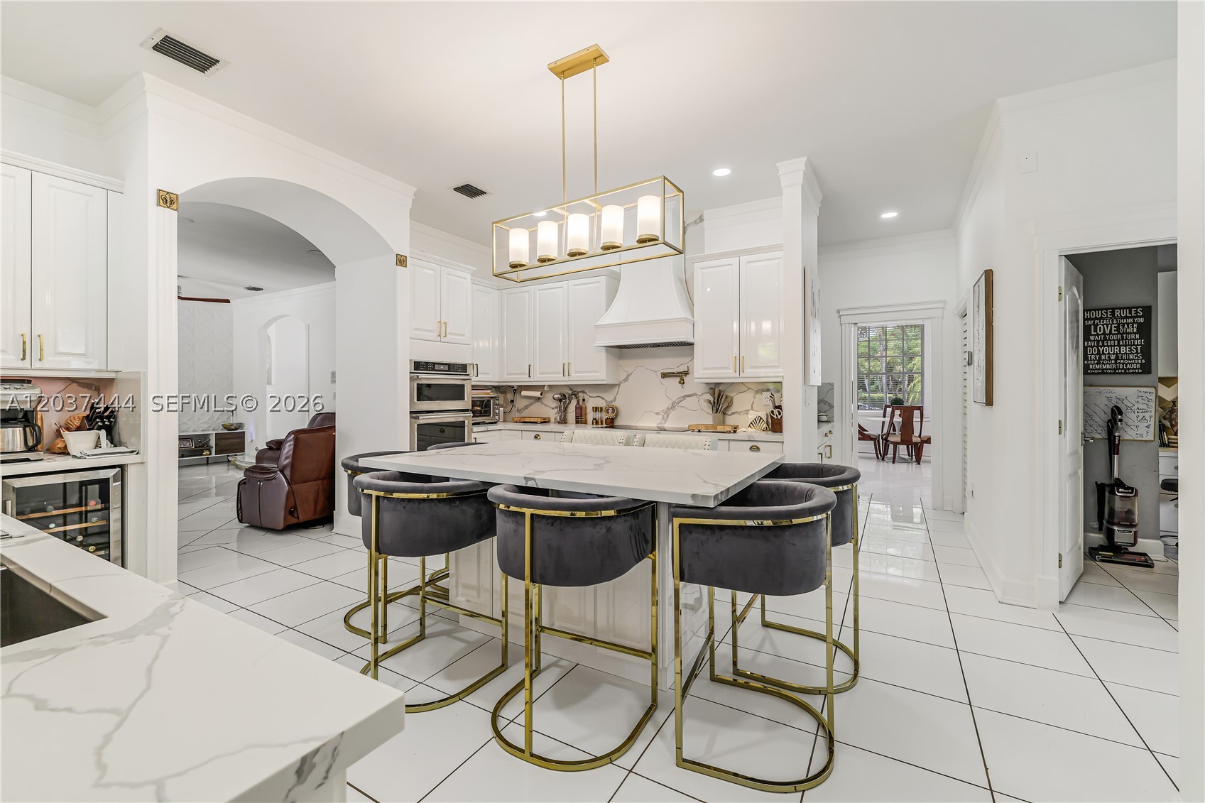 12201 SW 92nd Ave Miami, FL 33176