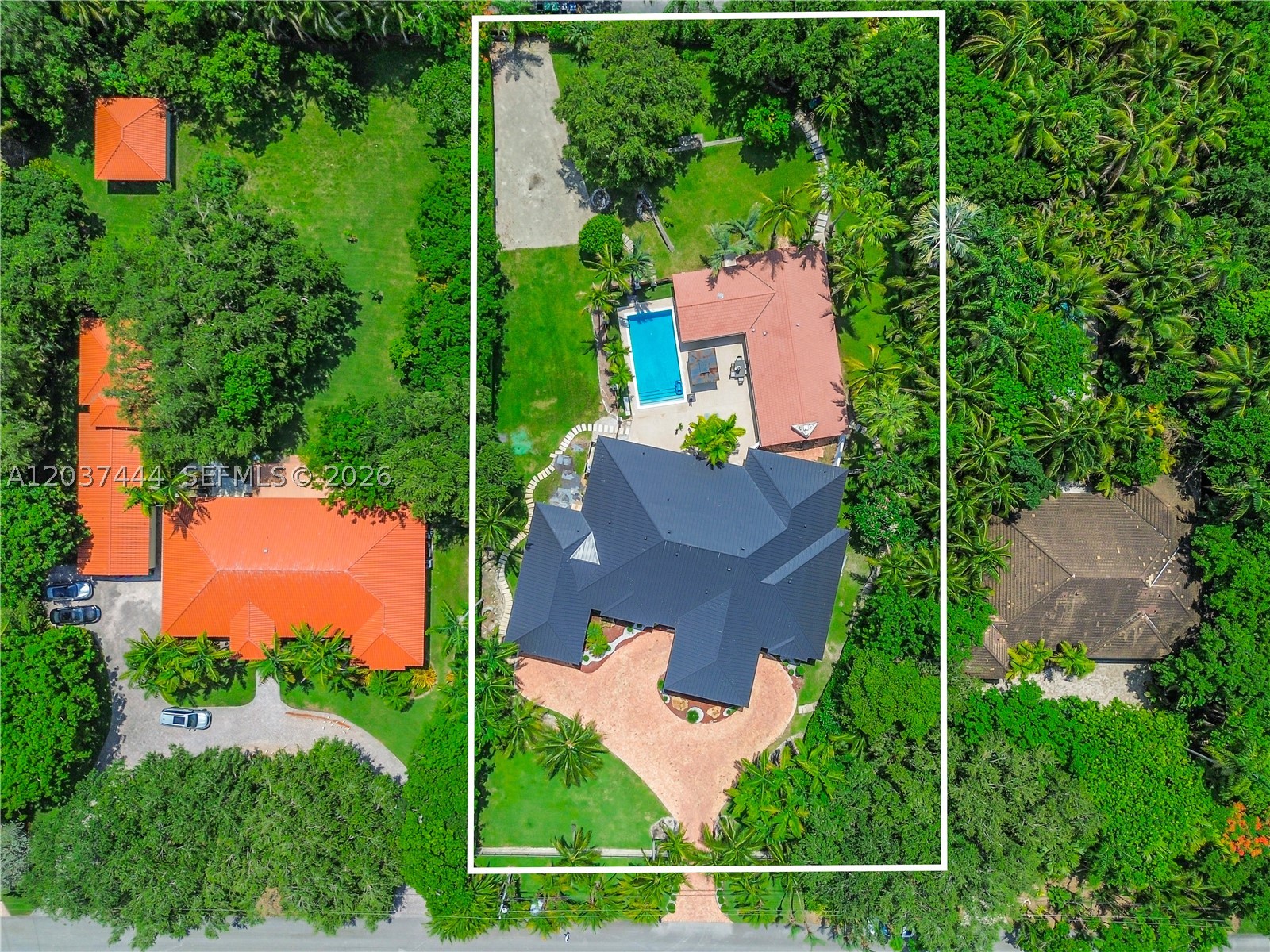 12201 SW 92nd Ave Miami, FL 33176