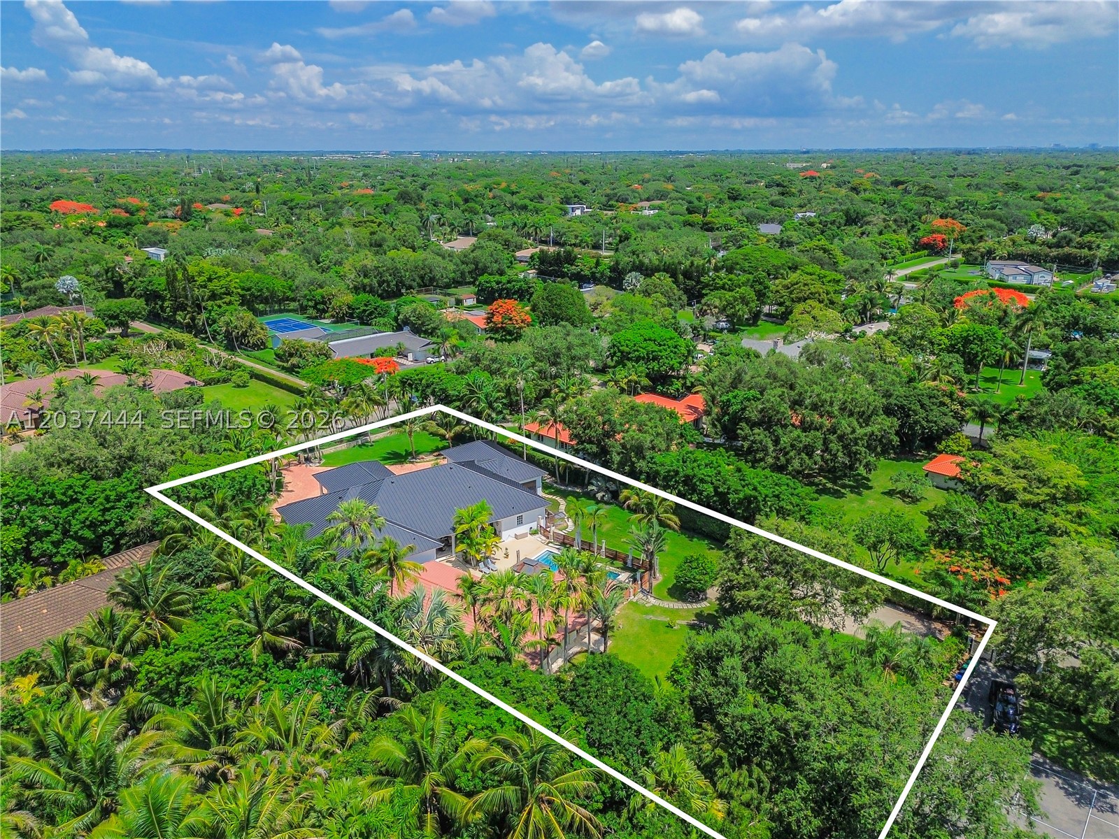 12201 SW 92nd Ave Miami, FL 33176