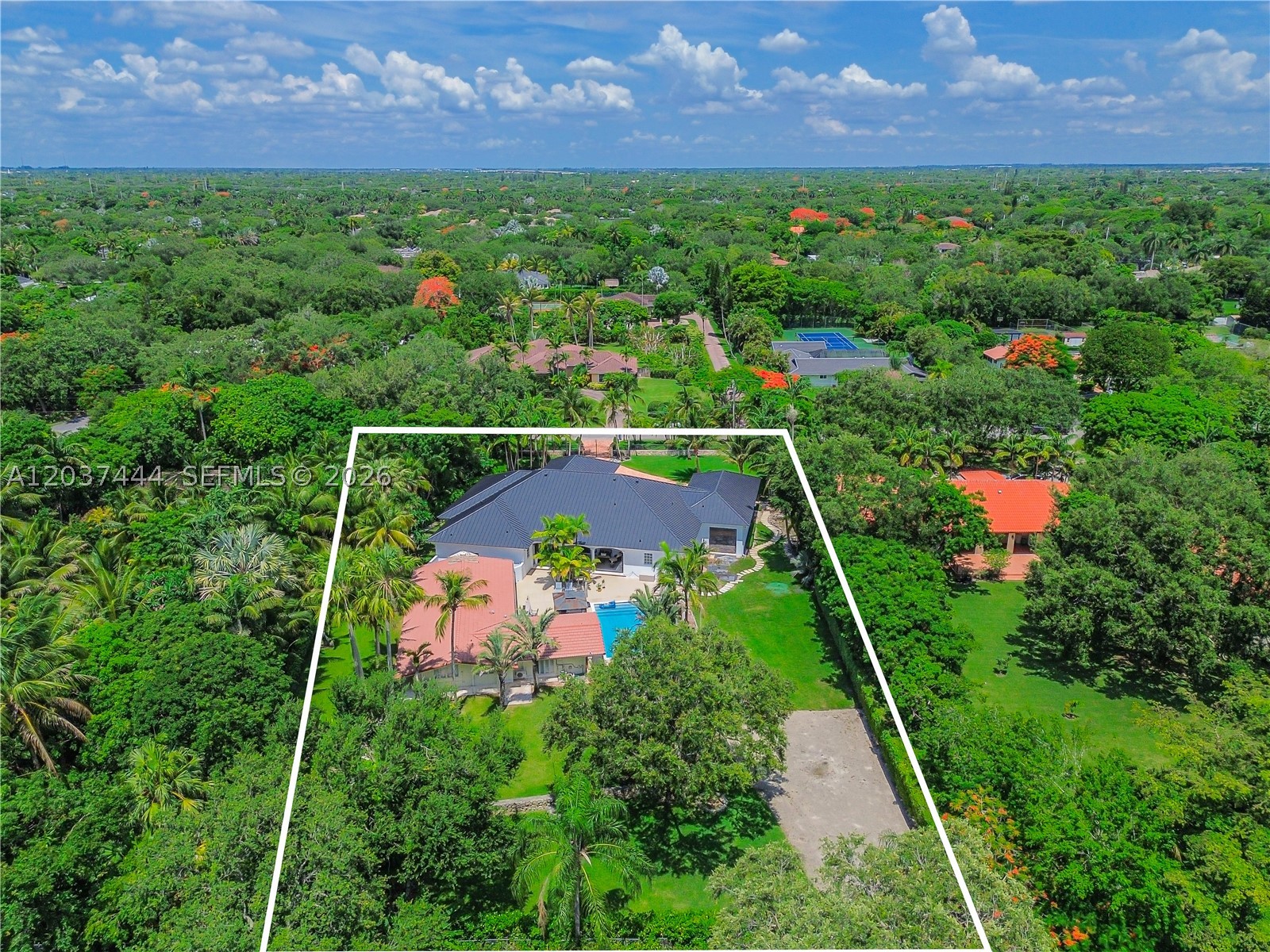 12201 SW 92nd Ave Miami, FL 33176