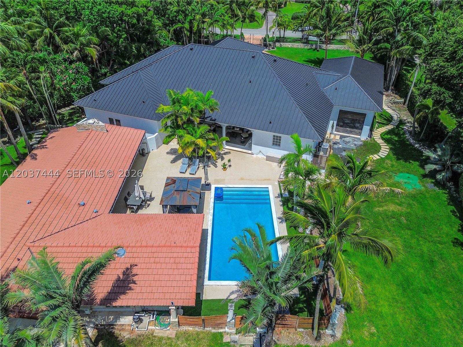 12201 SW 92nd Ave Miami, FL 33176