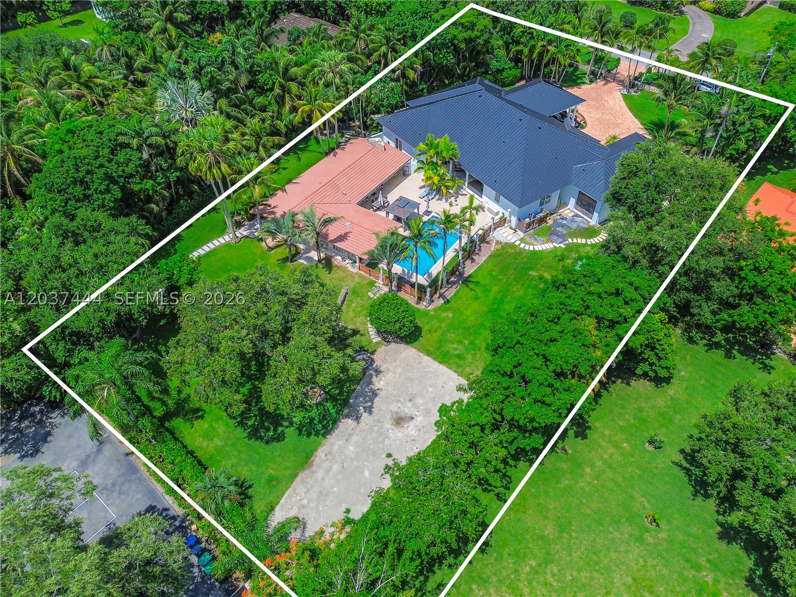 12201 SW 92nd Ave Miami, FL 33176