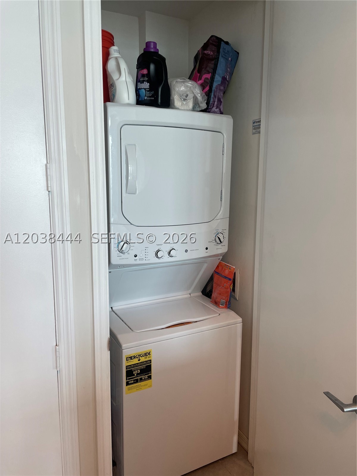 image 500 Brickell West12