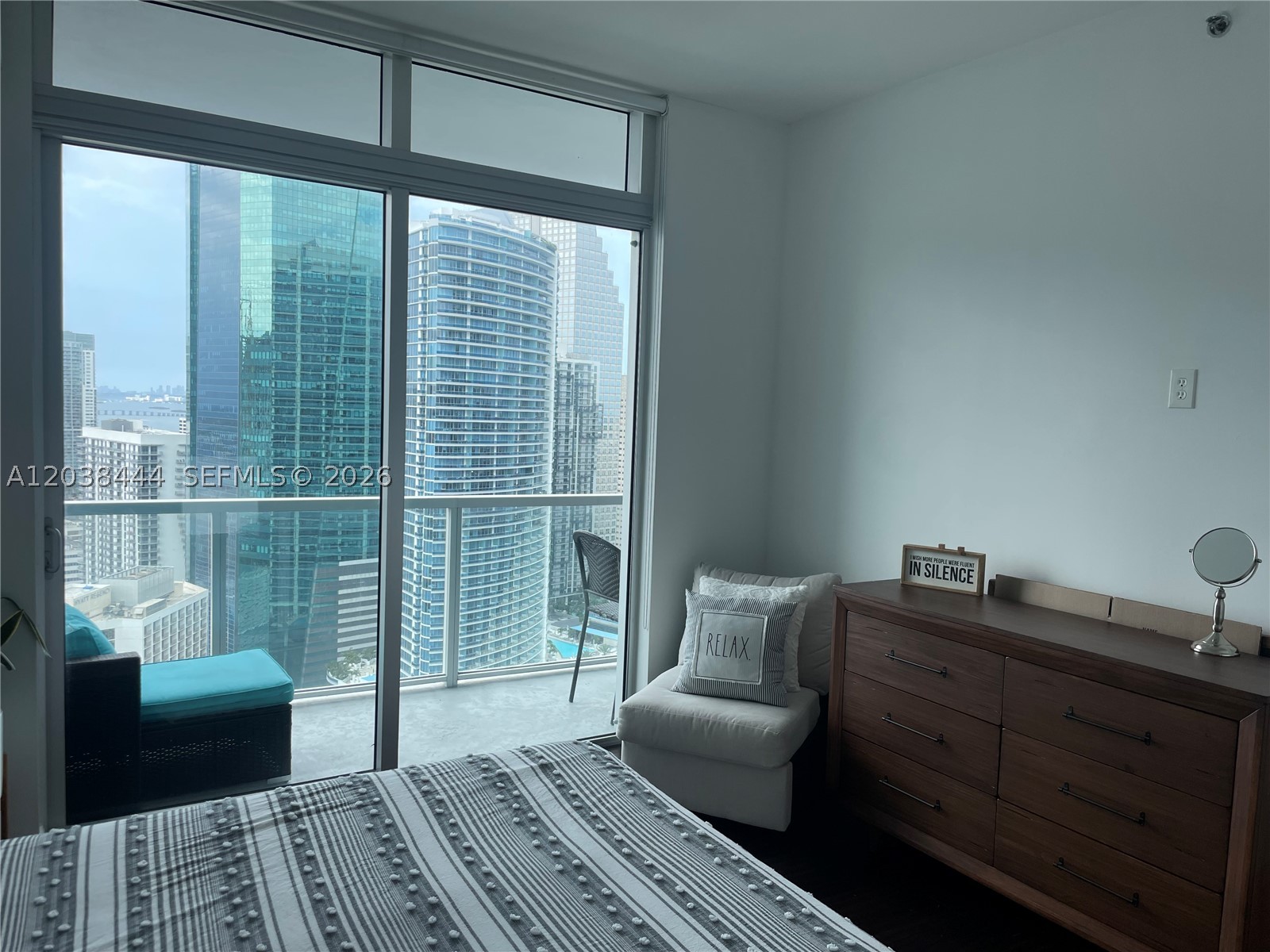image 500 Brickell West13