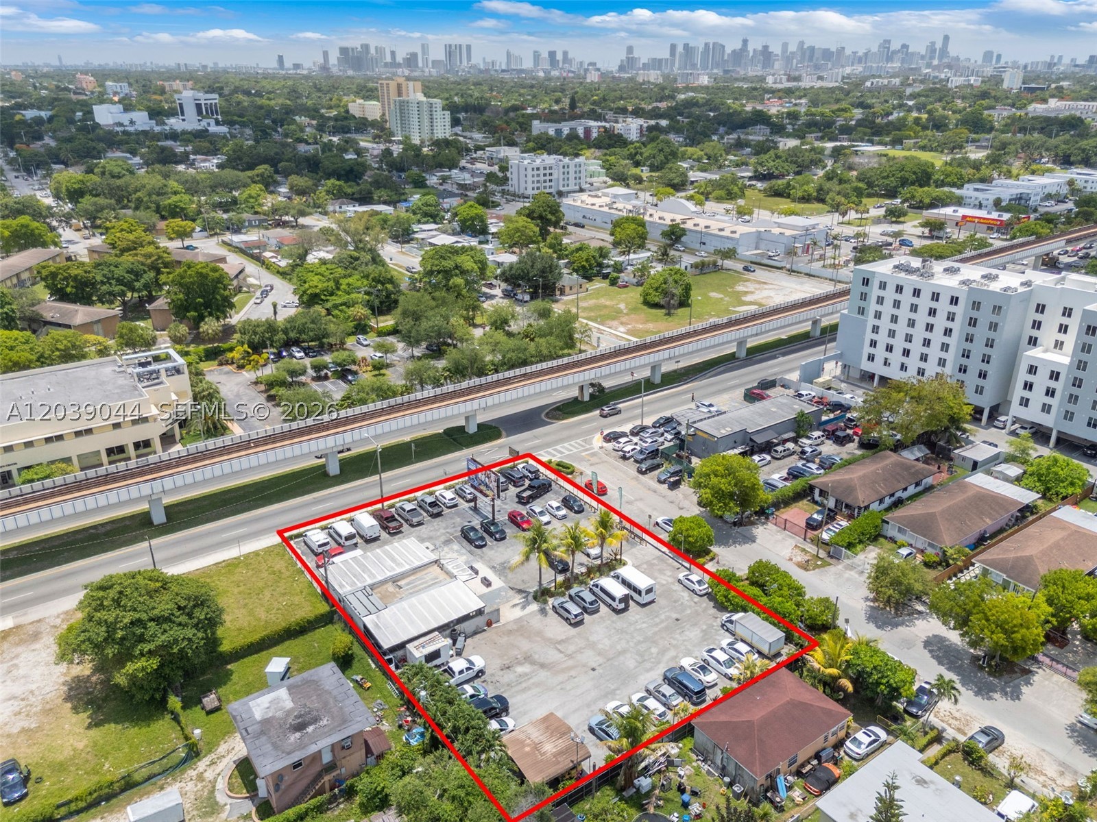 2729 NW 56th St Miami, FL 33142