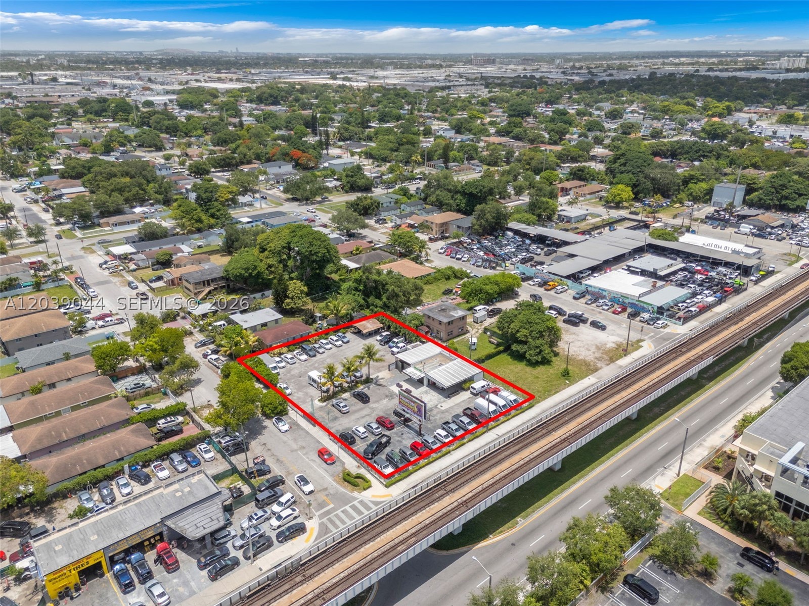 2729 NW 56th St Miami, FL 33142