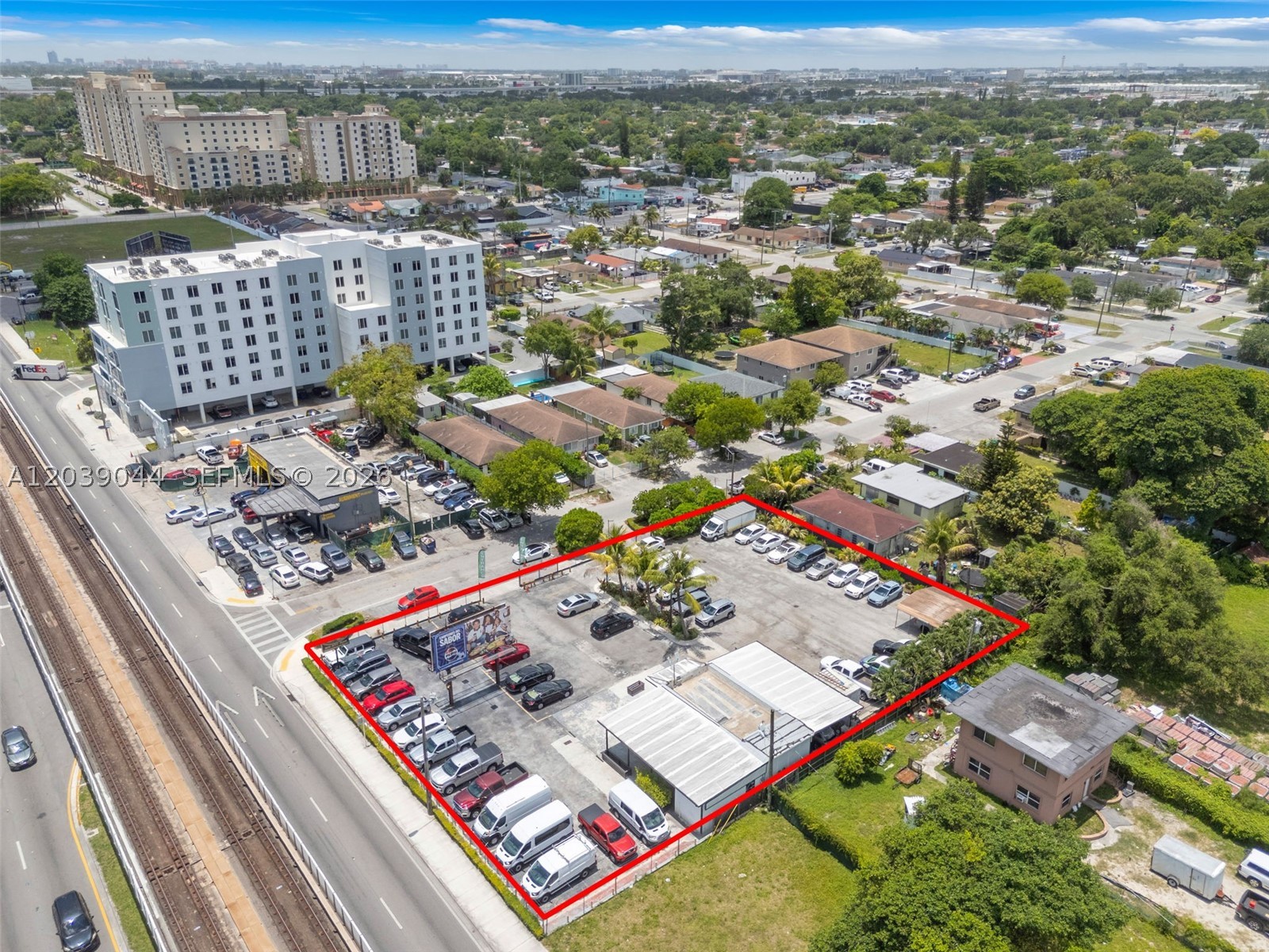 2729 NW 56th St Miami, FL 33142