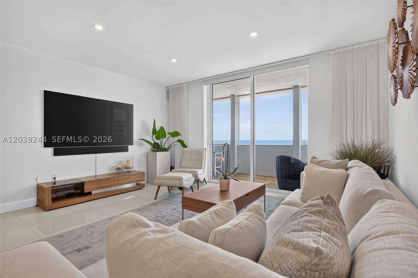 image Harbour House9