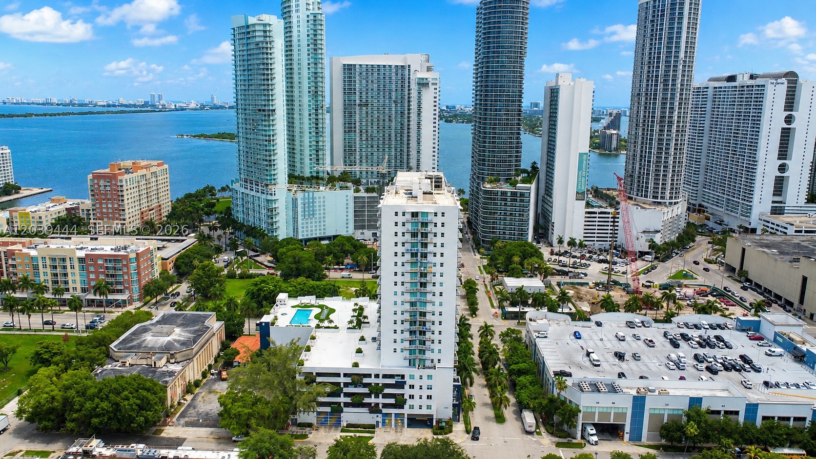 image 1800 Biscayne Plaza17