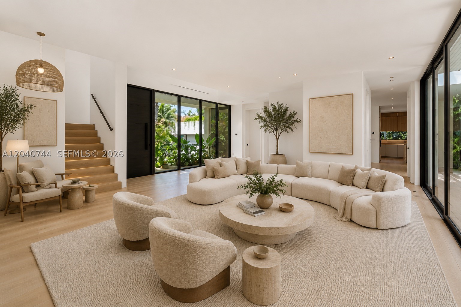 165 Hampton Ln Key Biscayne, FL 33149