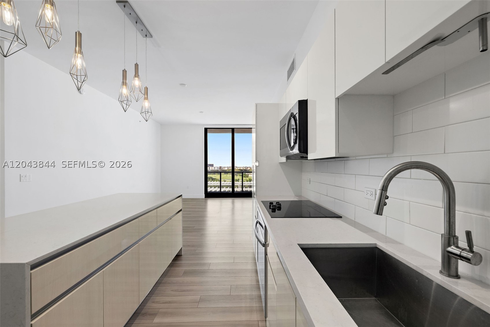 101 Diplomat Pkwy #2009 Hallandale Beach, FL 33009