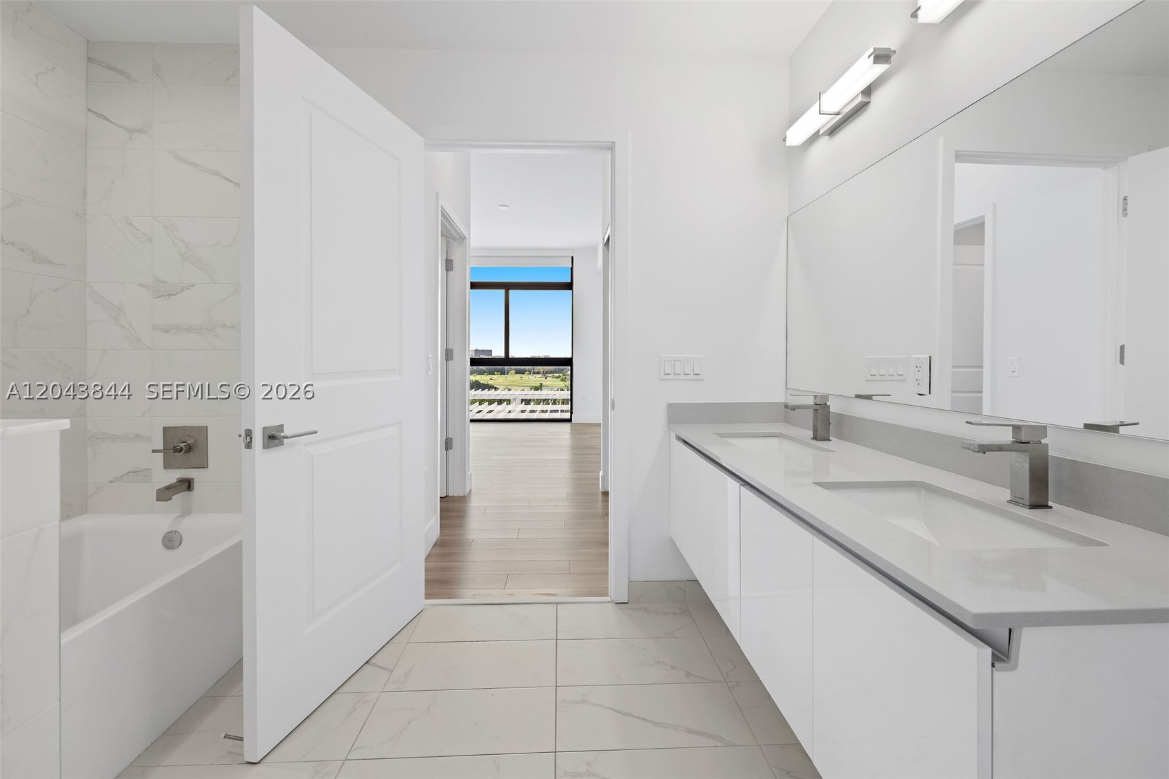 101 Diplomat Pkwy #2009 Hallandale Beach, FL 33009