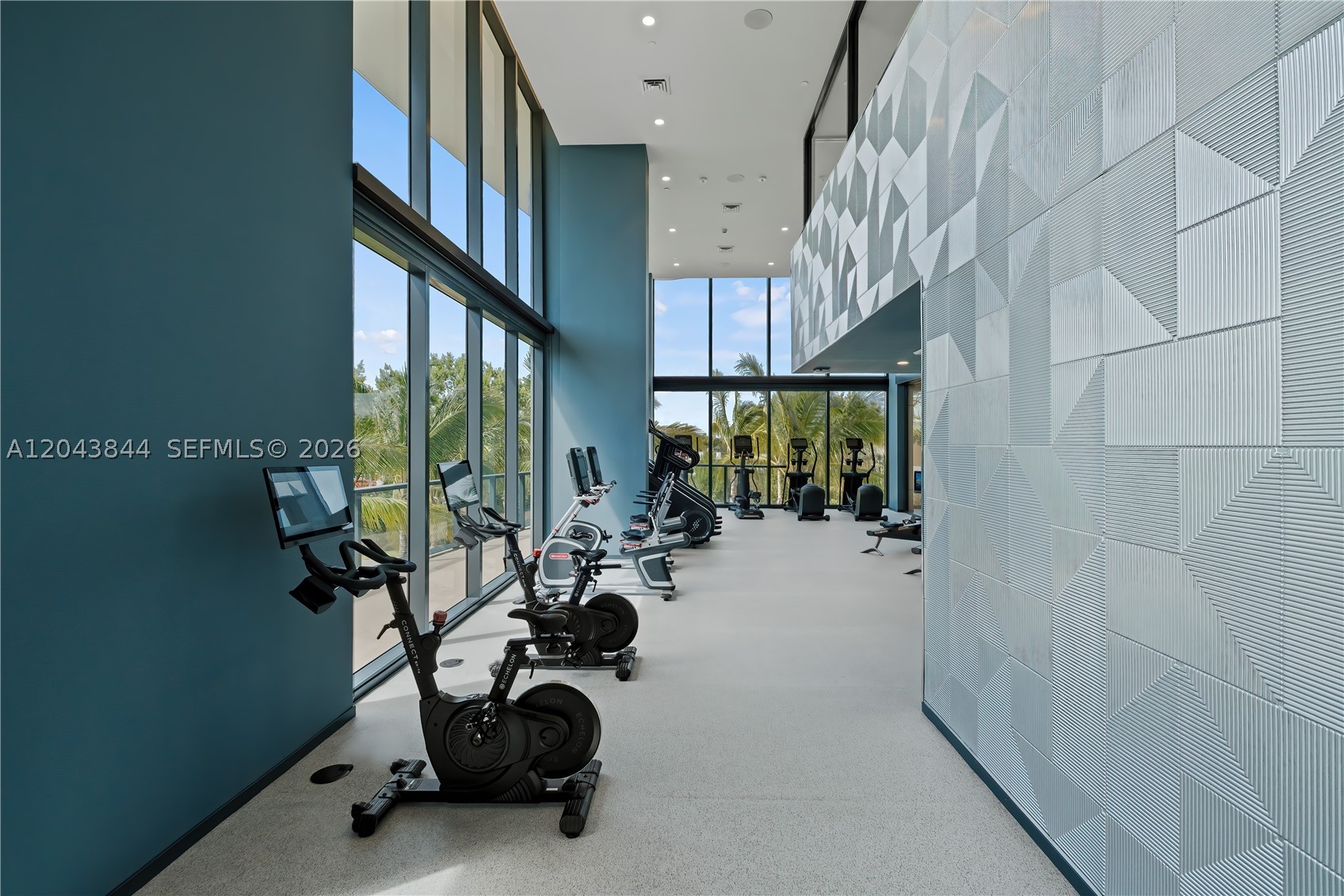 101 Diplomat Pkwy #2009 Hallandale Beach, FL 33009