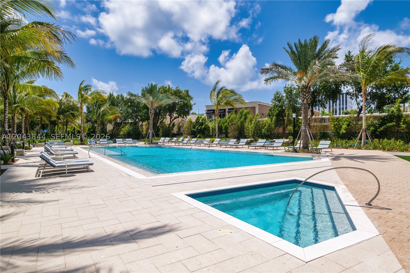 101 Diplomat Pkwy #2009 Hallandale Beach, FL 33009