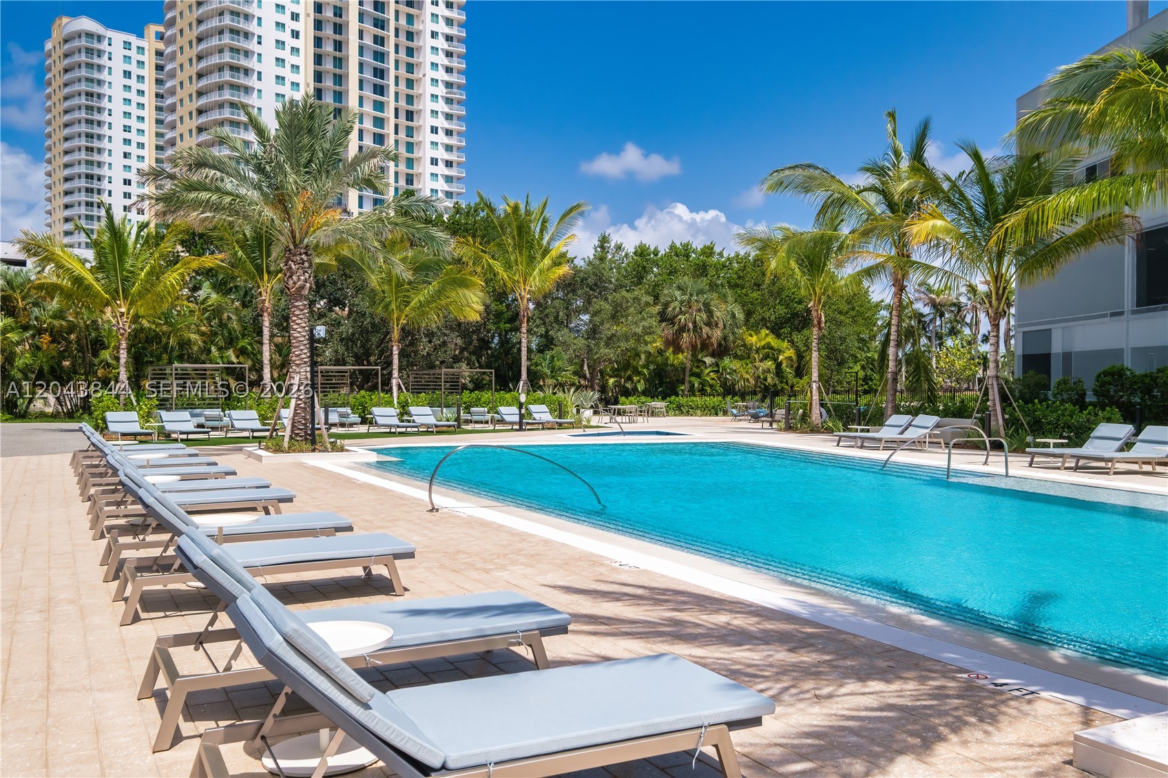101 Diplomat Pkwy #2009 Hallandale Beach, FL 33009
